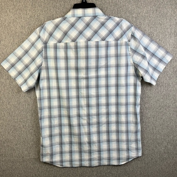 Travis Mathew Blue Gray Plaid Short Sleeve Button Up Shirt Men's Size L READ - Picture 2 of 13